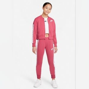 Nike Sportswear Tracksuit Standard Fit Big Girls sz Large